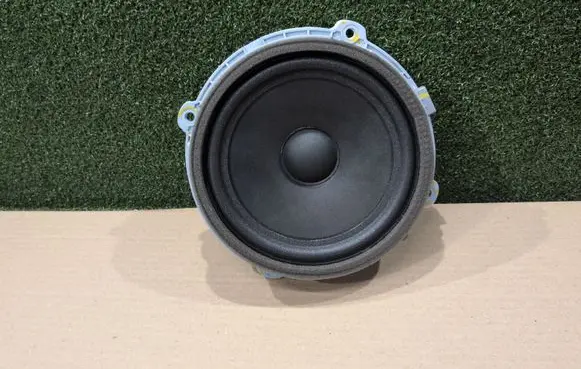 KIA Pro Cee'd III Front door speaker 96330J7100 8941043401A