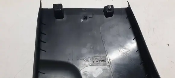 Volvo XC40 (B) pillar trim (bottom) 31457497