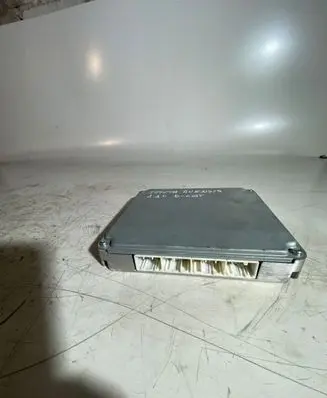Toyota Avensis T250 Engine control unit/module 8966105C71 1758009411 MB1758009411