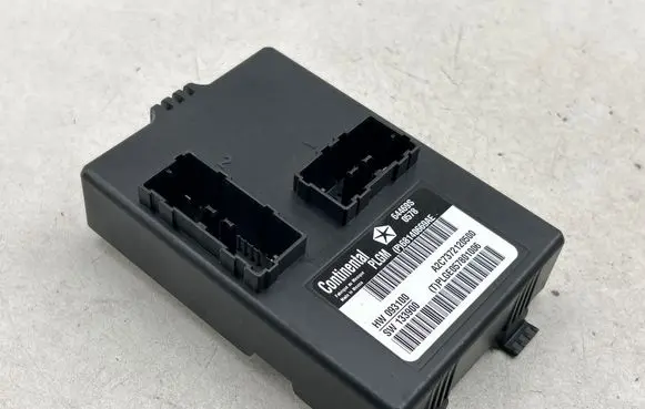 Dodge Durango III Tailgate/trunk control unit/module 68140669AE PLGE057801006 A2C7372120500