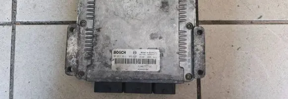 Renault Laguna II Engine control unit/module 0281011103 8200211726