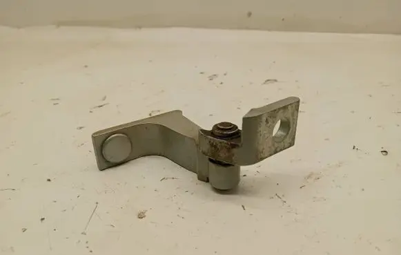 Audi A4 S4 B9 Front door upper hinge 8W5831403A