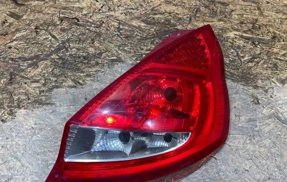 Ford Fiesta Rear/tail lights 8A61-13404-A S2503M040
