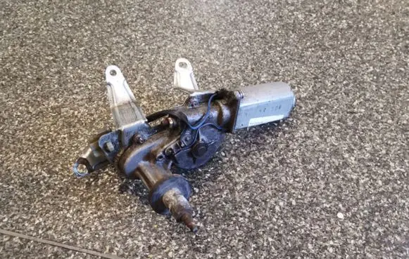 KIA Carnival Rear window wiper motor 035111220