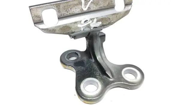 Volvo V60 Front door upper hinge 31299562