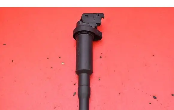 Citroen C3 Picasso High voltage ignition coil 0221504470
