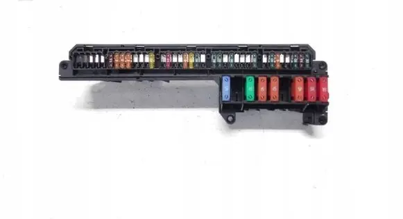 BMW 5 E60 E61 Fuse module 6957330