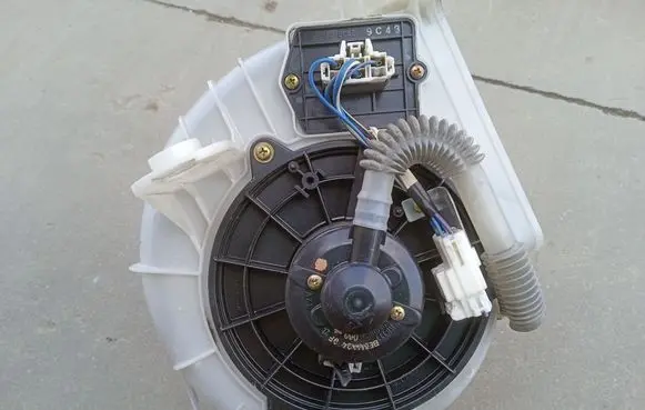 Mazda 323 Heater fan/blower