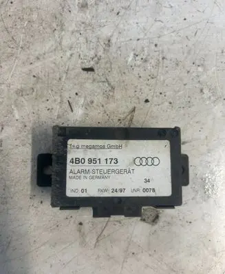 Audi A6 S6 C5 4B Alarm control unit/module 4B0951173