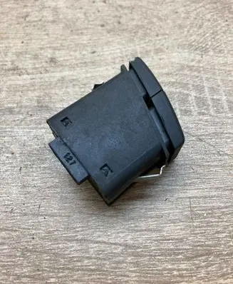 BMW 5 E60 E61 Hazard light switch 6919506 5495195