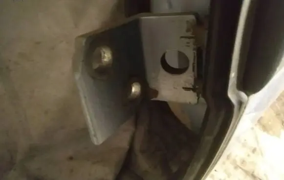 Rear door lower hinge