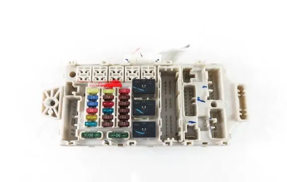 Mitsubishi Outlander Central body control module