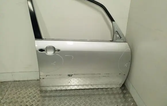 Door (2 Door Coupe)