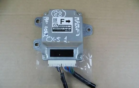 Mazda CX-5 Rear brake EMF control unit/module KA0G437E1B