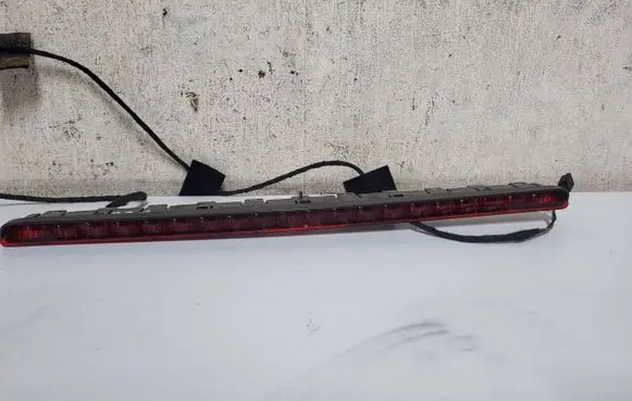 Mercedes-Benz S W221 Third/center stoplight A2218200056 ZB456800