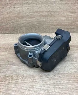BMW 3 E90 E91 Throttle valve 7561067 A2C53145951