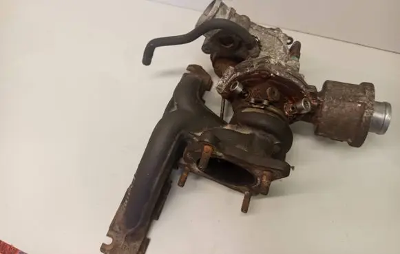 Audi A6 S6 C6 4F Turbo 06D145701H