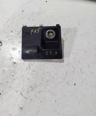 BMW X5 F15 USB socket connector 9252108 10055913 105067531C