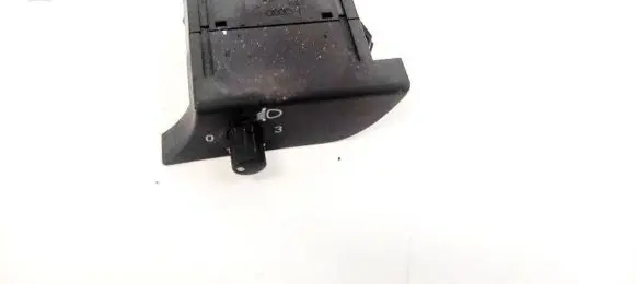Audi A4 S4 B6 8E 8H Headlight level height control switch 8E1919094 0164581