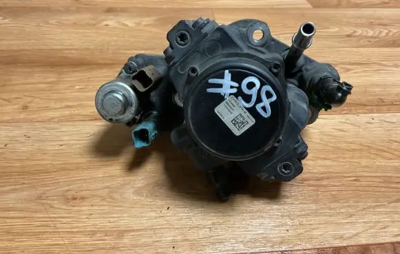 Ford Mondeo MK IV Fuel injection high pressure pump 9424A050A 9687959180 0085700AGR