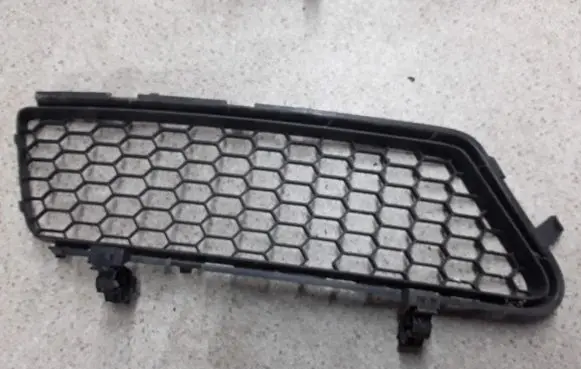 Alfa Romeo 159 Front bumper lower grill 156057604