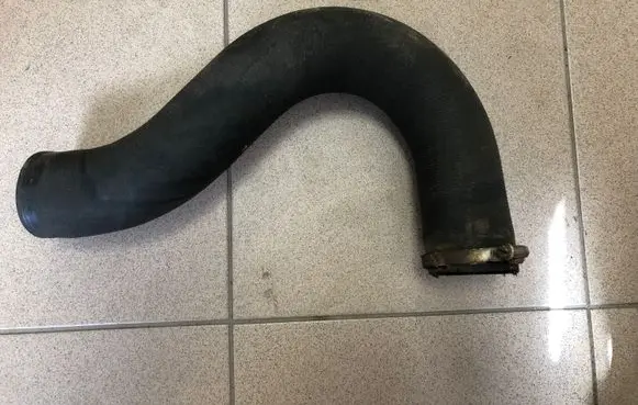 Peugeot 407 Intercooler hose/pipe