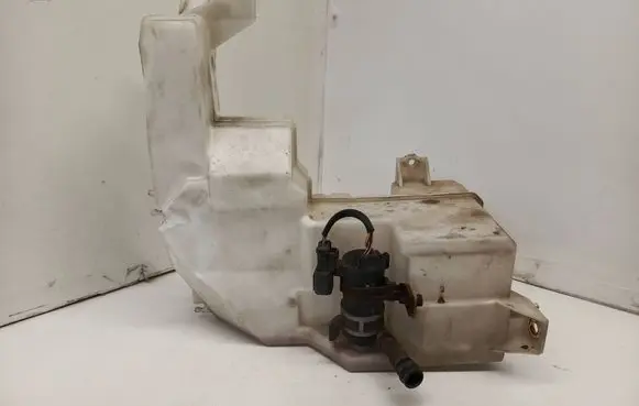 Honda Civic Windshield washer fluid reservoir/tank C22024 010145