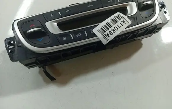 Renault Scenic III - Grand scenic III Climate control unit 275100026R