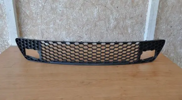 Skoda Octavia Mk2 (1Z) Front bumper lower grill AFAUDAD