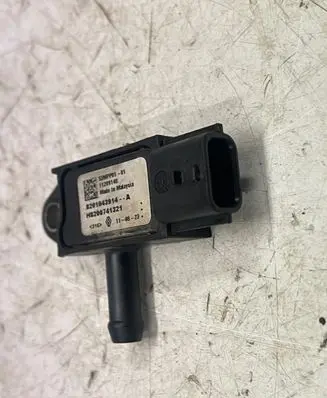 Renault Megane III Air pressure sensor 8201043914 11209148 H8200741321