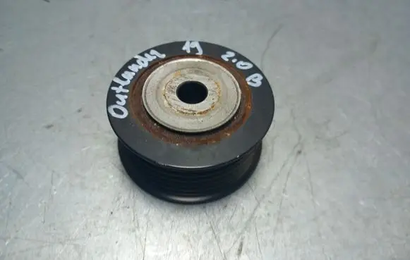 Mitsubishi Outlander Belt tensioner pulley PU105529