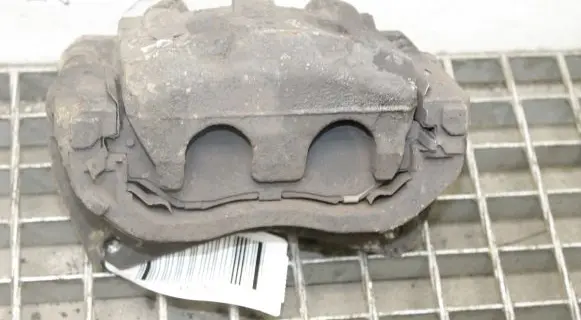 Subaru Outback (BS) Front brake caliper