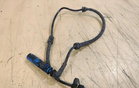 BMW X5 E53 ABS rear brake sensor 0265007853