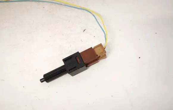 Infiniti FX Brake pedal sensor switch