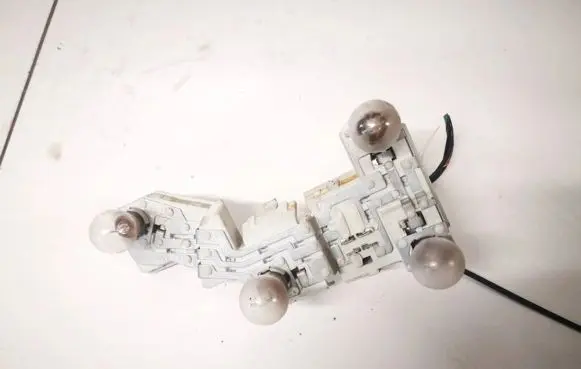 Volvo V50 Tail light bulb cover holder 281221
