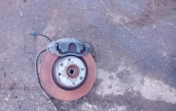 Citroen C4 Cactus Front wheel hub spindle knuckle