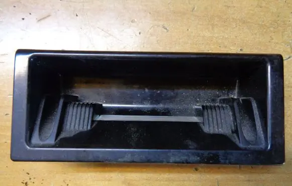 Audi A4 S4 B6 8E 8H Ashtray (front) 8E0857989B
