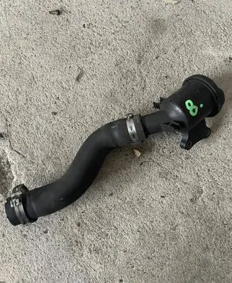 Land Rover Freelander 2 - LR2 Oil fill pipe 9683218880