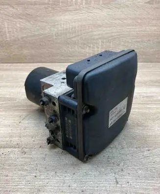 BMW 5 E60 E61 ABS Pump 6783360 0265250217