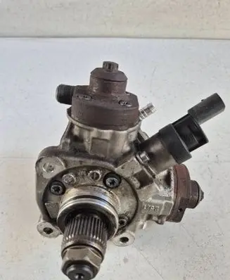 Audi A6 C7 Fuel injection high pressure pump 0445010642 059130755BG