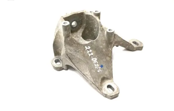 Gearbox mounting bracket