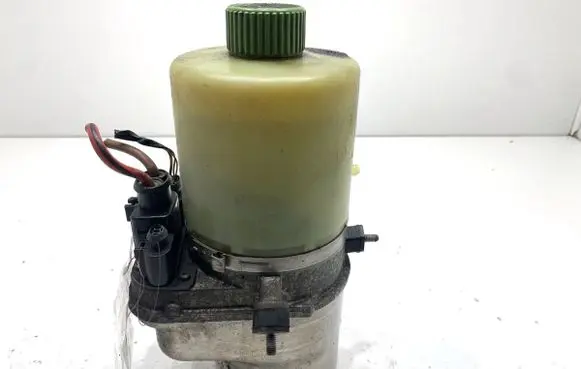 Seat Ibiza IV (6J,6P) Power steering pump 6R0423156C