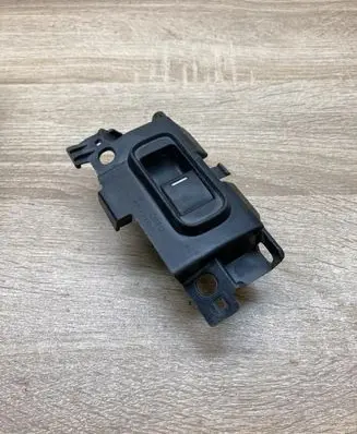 Honda CR-V Electric window control switch 83710SWE010