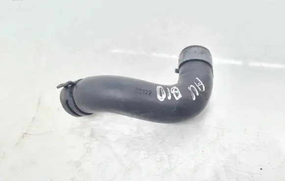 Volkswagen Tiguan Engine coolant pipe/hose
