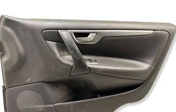 Volvo XC70 Rear door card panel trim 