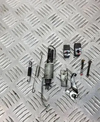 Suzuki Jimny Other handbrake/parking brake parts 