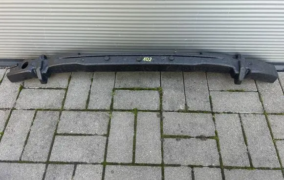 Front bumper foam support bar