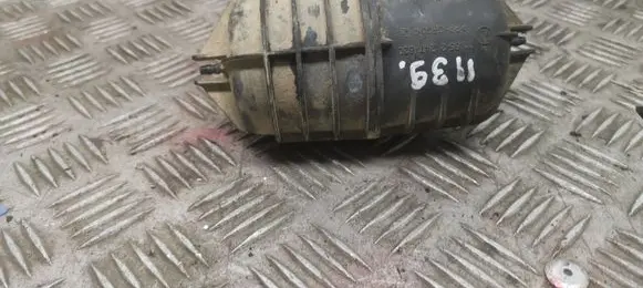 BMW 5 E39 Vacuum air tank 2247620