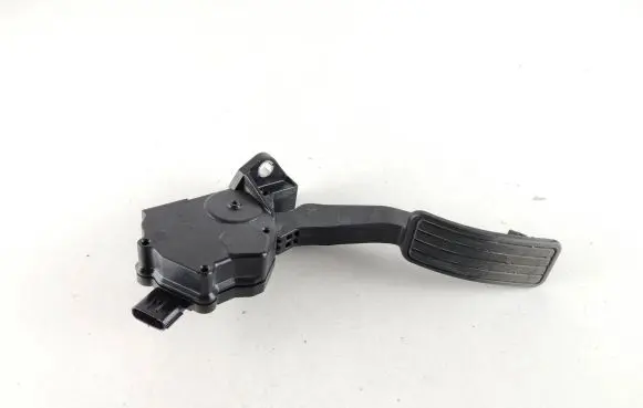 Subaru Legacy Accelerator throttle pedal 36010AG140 07K09C00367 1988007120