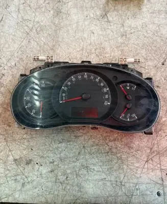 Opel Movano B Speedometer (instrument cluster) P248101020R